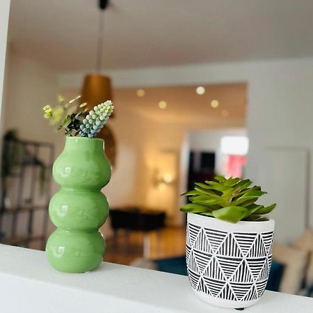 Downtown Quiet And Peacefull Apartment Brussel Bagian luar foto
